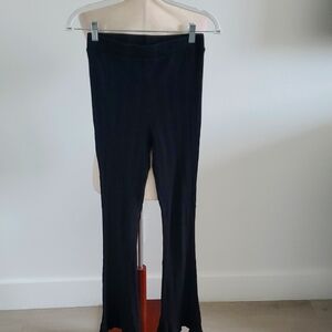 Zara women’s Black Ribbed knit Pants size L flare hem elastic waist NWOT